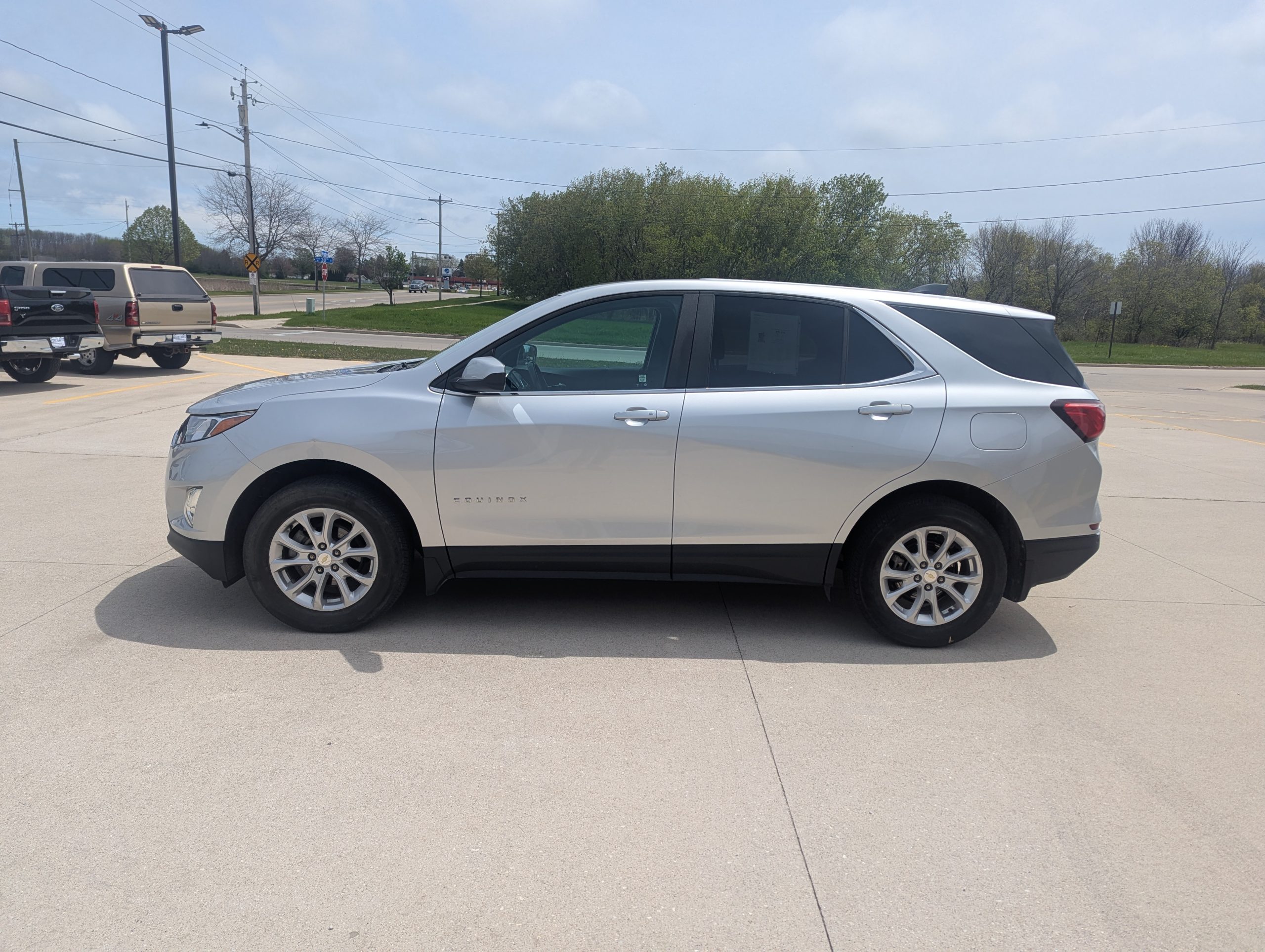 2021 Chevrolet Equinox LT photo 17