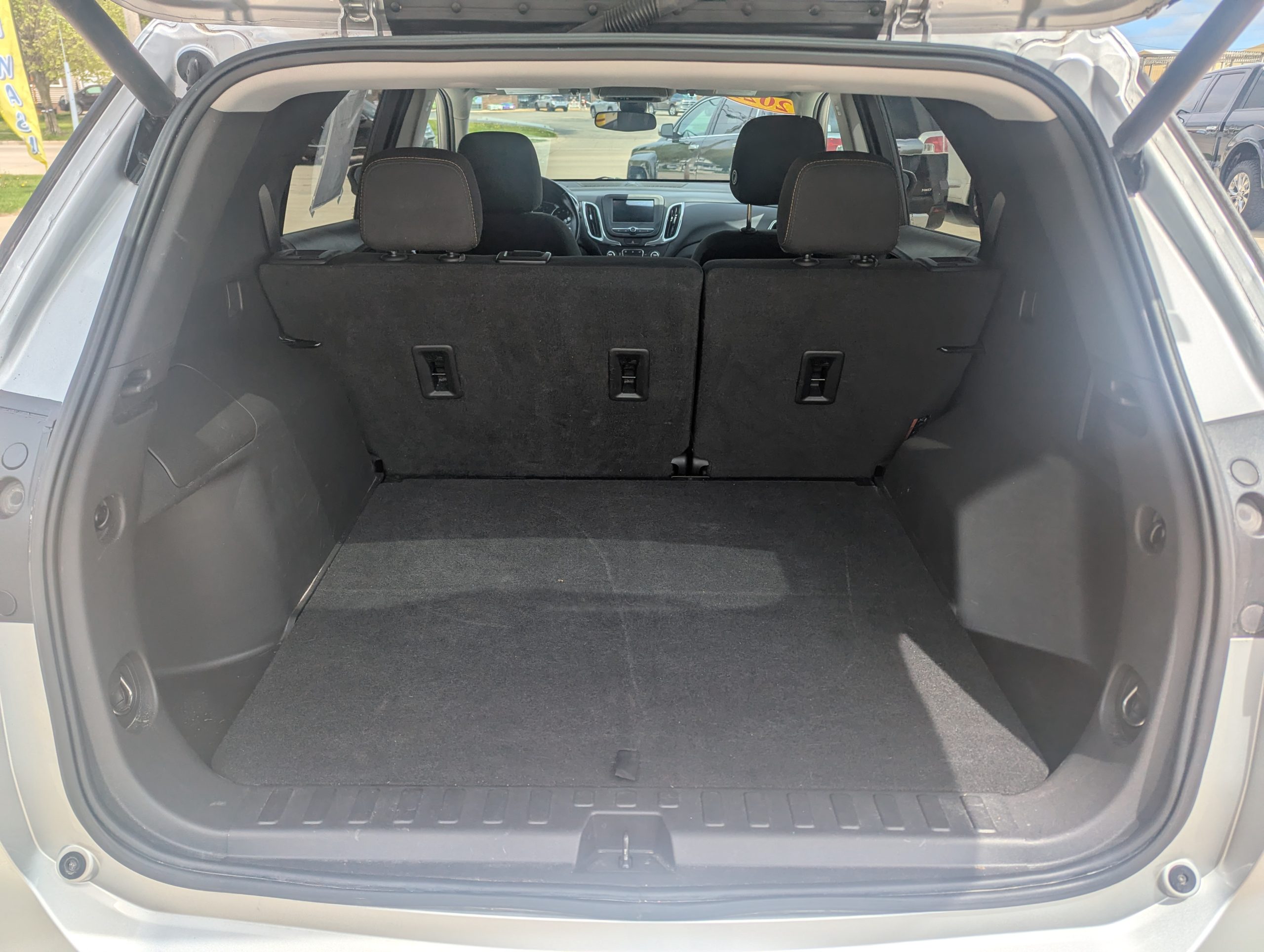 2021 Chevrolet Equinox LT photo 16