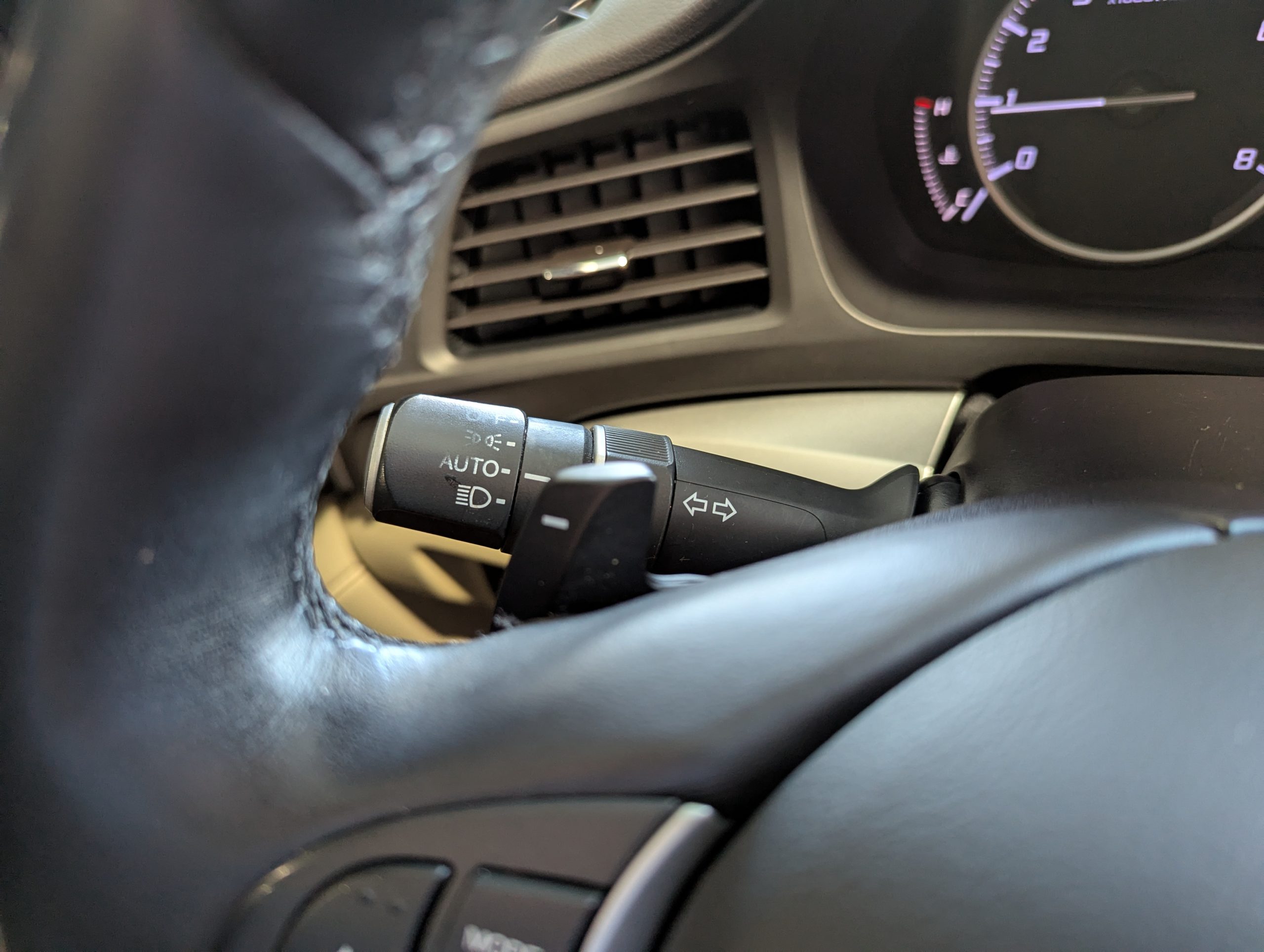 2017 Acura ILX Premium Technology Plus photo 12